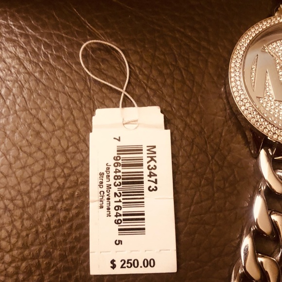 Authentic MK Watch - Picture 6 of 14